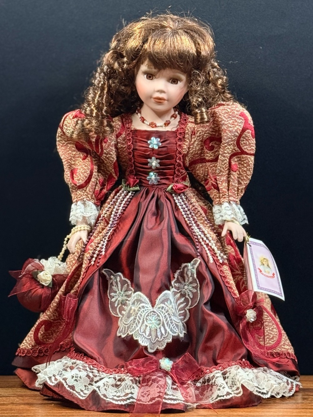 KINNEX Dolls “Vivan” Collector Doll